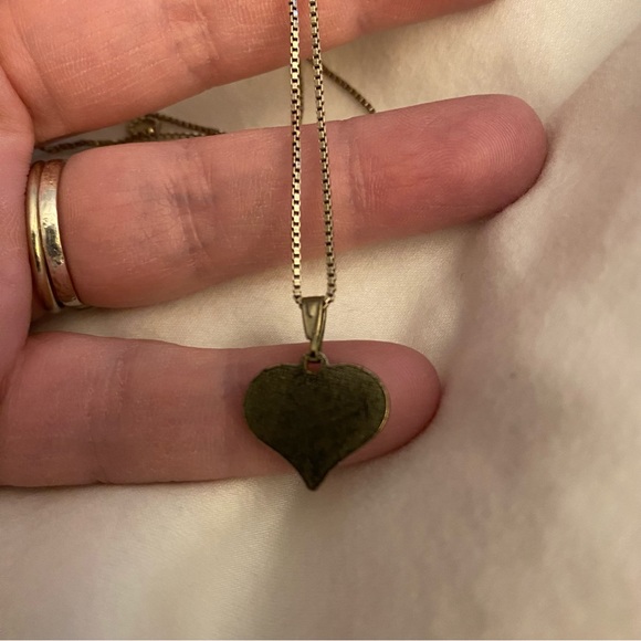 ANTIQUE Turquoise 925 chip heart w/ Sterling chain, EUC - Picture 7 of 8